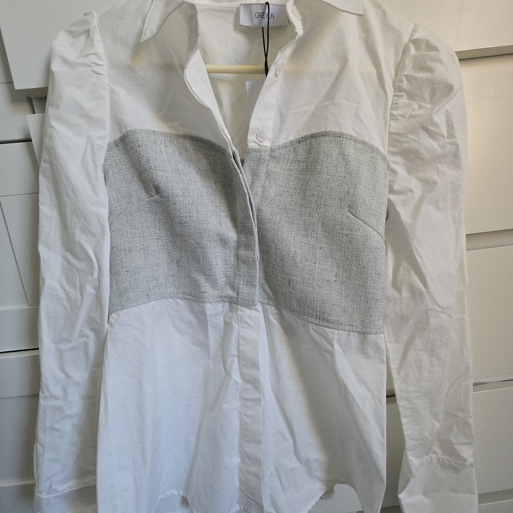 Greylin White Collared Blouse with Tag Detail